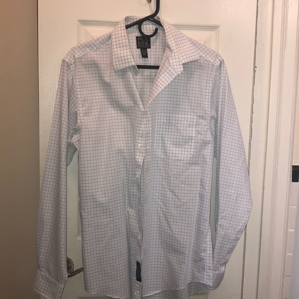Lightly worn Joseph A Bank men’s dress shirt